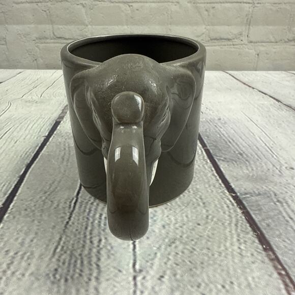 Vintage 1987 Bergschrund‎ Seattle Gray Elephant Mug Hand Painted EUC - Picture 1 of 6